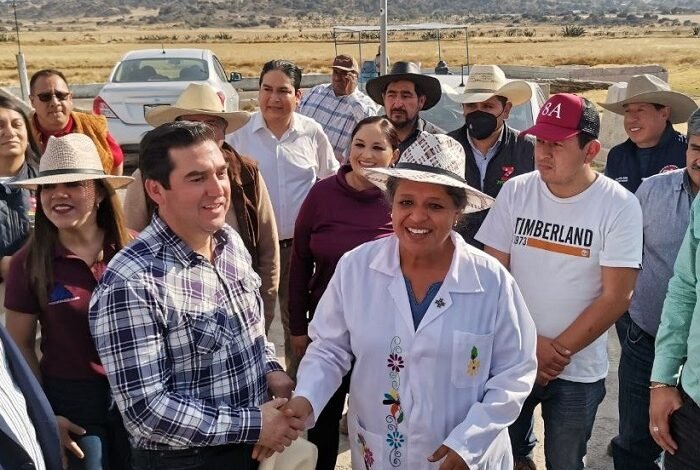 Recorren Titulares de Salud y Sedagroh Pozos y Manantiales Para Prevenir Contaminación De Agua Potable