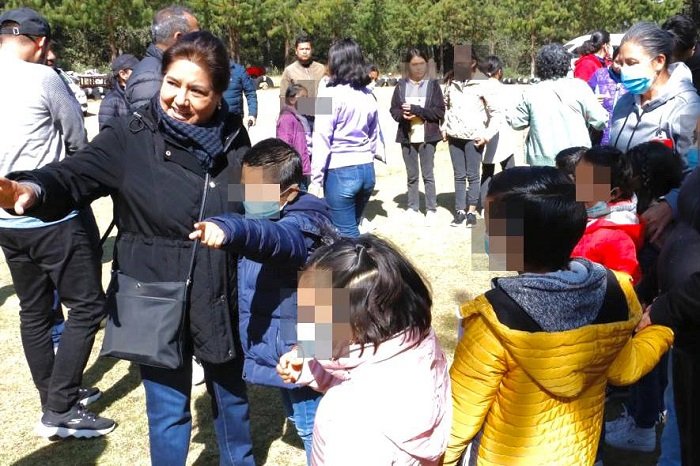 Edda Vite Disfruta Con Niñas y Niños Día en Autódromo Bosques del Ángel