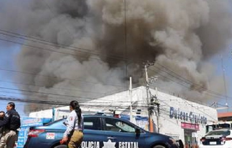 Conflagración en la Dulceria Cravioto de Pachuca