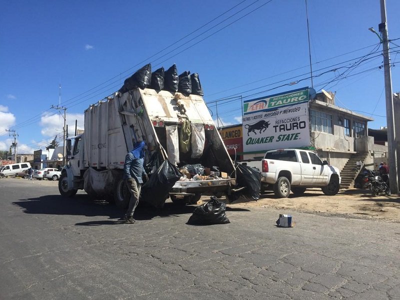 Jorge Reyes Dispone Que Diez Camiones Recolectores de Basura Realicen el Servicio en Pachuca