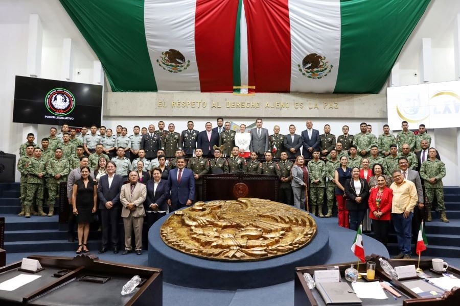 La LXV Legislatura aprobó inscribir en el Muro de Honor al Heroico Colegio Militar por el bicentenario de su nacimiento.