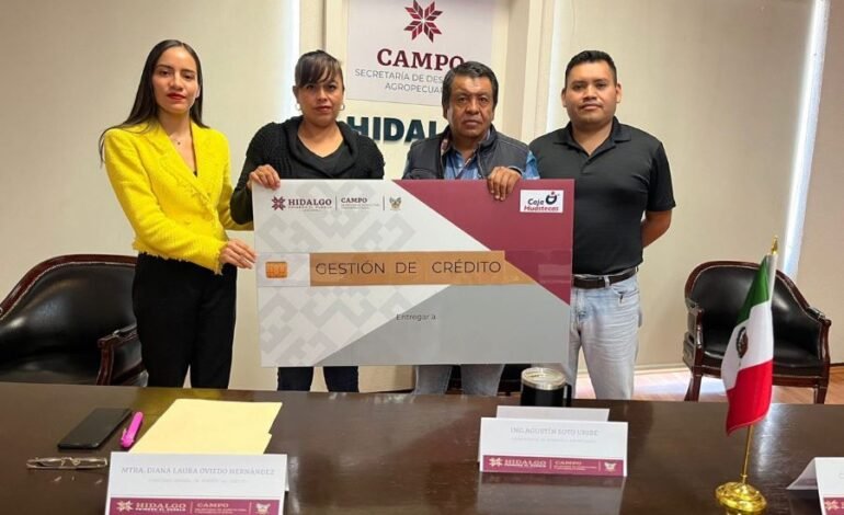 Entrega de Apoyos Financieros a Productoras y Productores del Campo