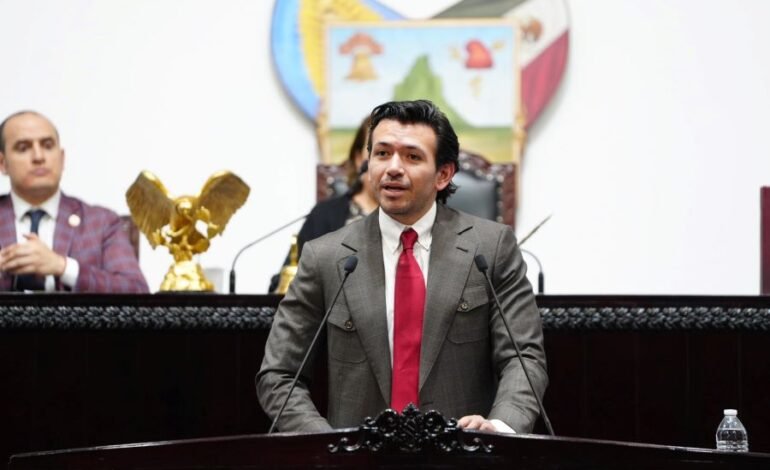 Transformación digital y atención a pueblos indígenas: Miguel Tello comparece ante el Congreso del Estado