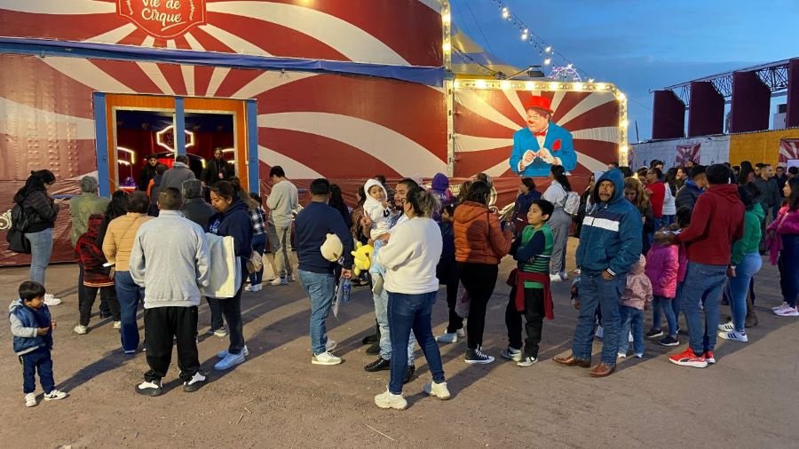 “Vie de Cirque” fascina a los asistentes de la Feria de San Francisco Pachuca Hidalgo